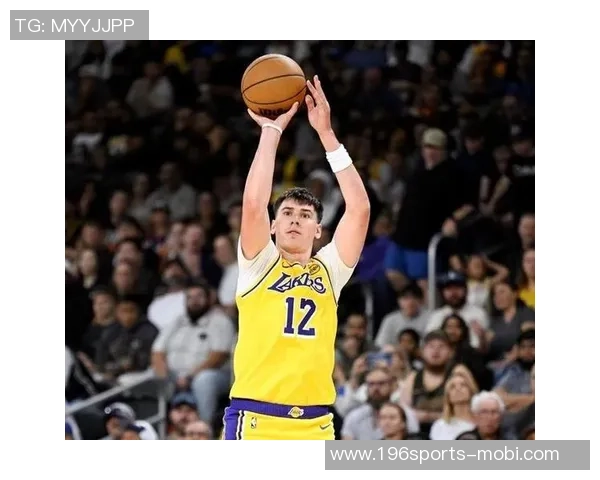 拉拉维亚职业生涯四季累计20分以上比赛达九场本赛季在湖人表现尤为突出